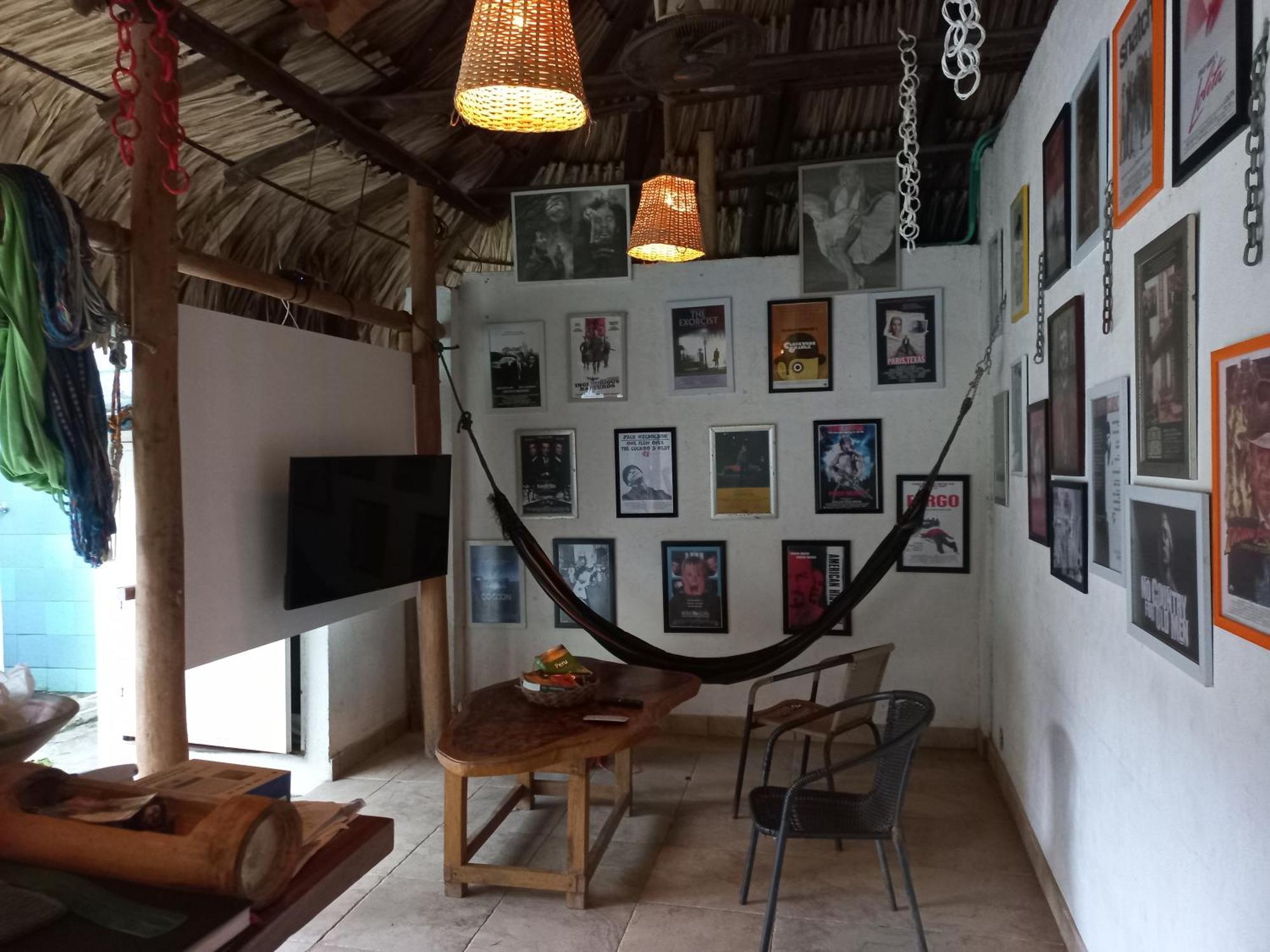 El Leon Feliz Palomino Otel Dış mekan fotoğraf